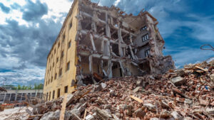 تصویری از زلزله در یک ساختمان